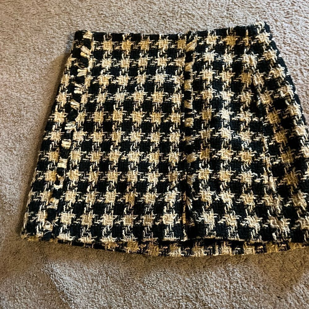 House of‎ Harlow black & tan mini skirt small